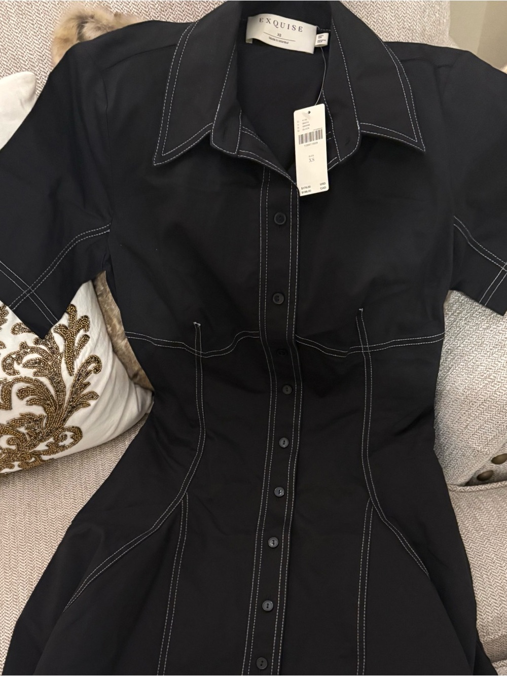 EXQUISE CONTRAST STITCH MINI DRESS IN BLACK - Picture 4 of 9